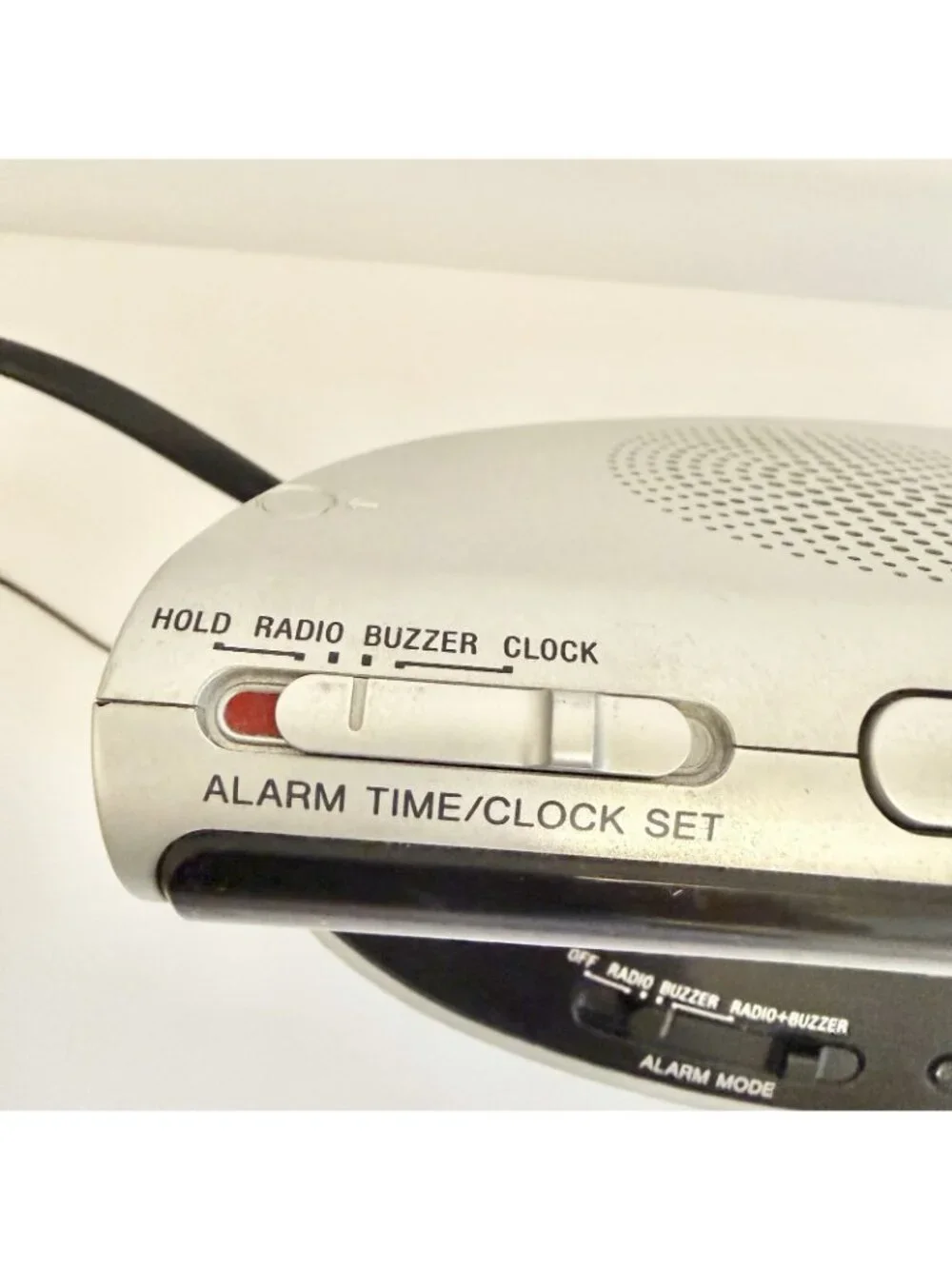 Sony Dream Machine ICF-C492 AM/FM Digital Alarm Clock Radio Green LED Retro Y2K